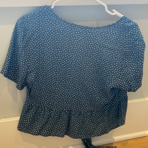 wrap top - Picture 2 of 3